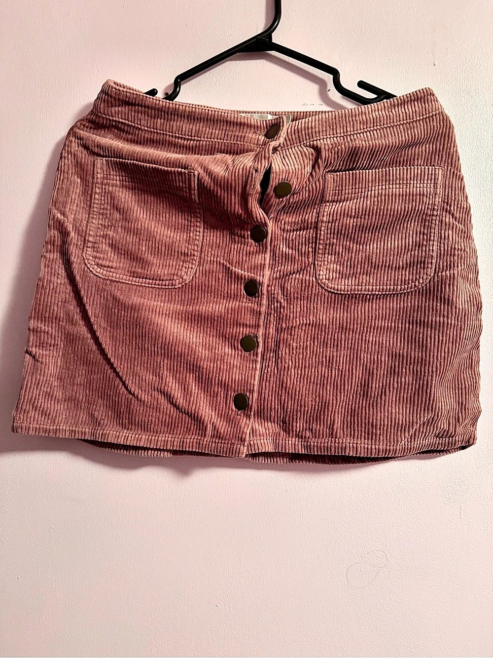 Simon’s  Twik Corduroy Mini Skirt in pink